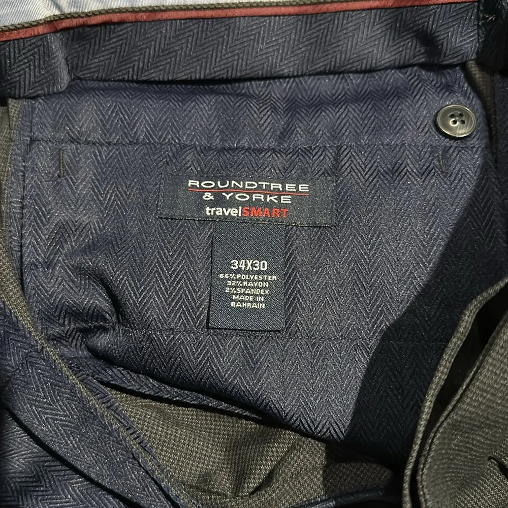 Roundtree & Yorke TravelSmart Dress Pants